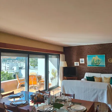 Balcony To The Sea House Apartment Sesimbra